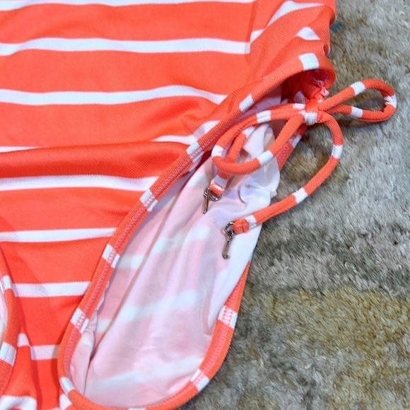 ⭐️Juicy Couture, (FIRM PRICE)Awesome Orange & White,Bathing Suit,EUC, Size Small - Picture 8 of 16